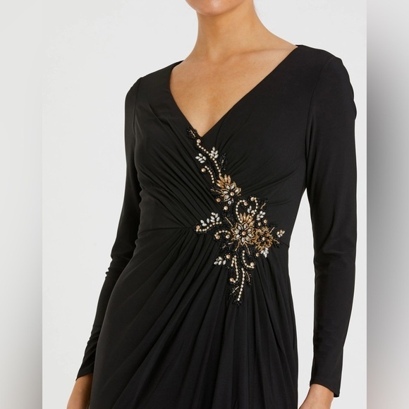 MAC DUGGAL Black Faux Wrap Long Sleeve Gown with Appliqué Detail 2 - Picture 2 of 8